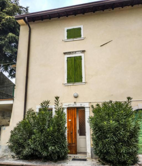 Casale storico Enzo Castelnuovo Del Garda